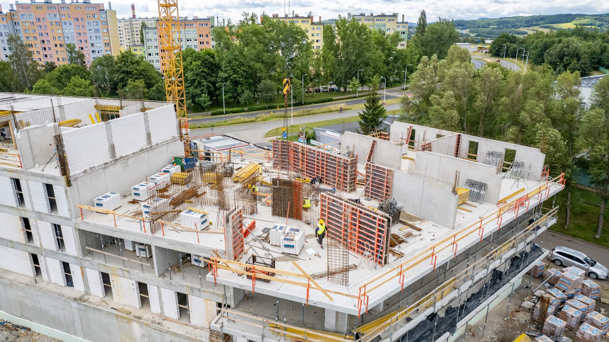 Nowe Podzamcze, Dziennik budowy - Nowe Podzamcze w Wałbrzychu z drona - czerwiec 2022