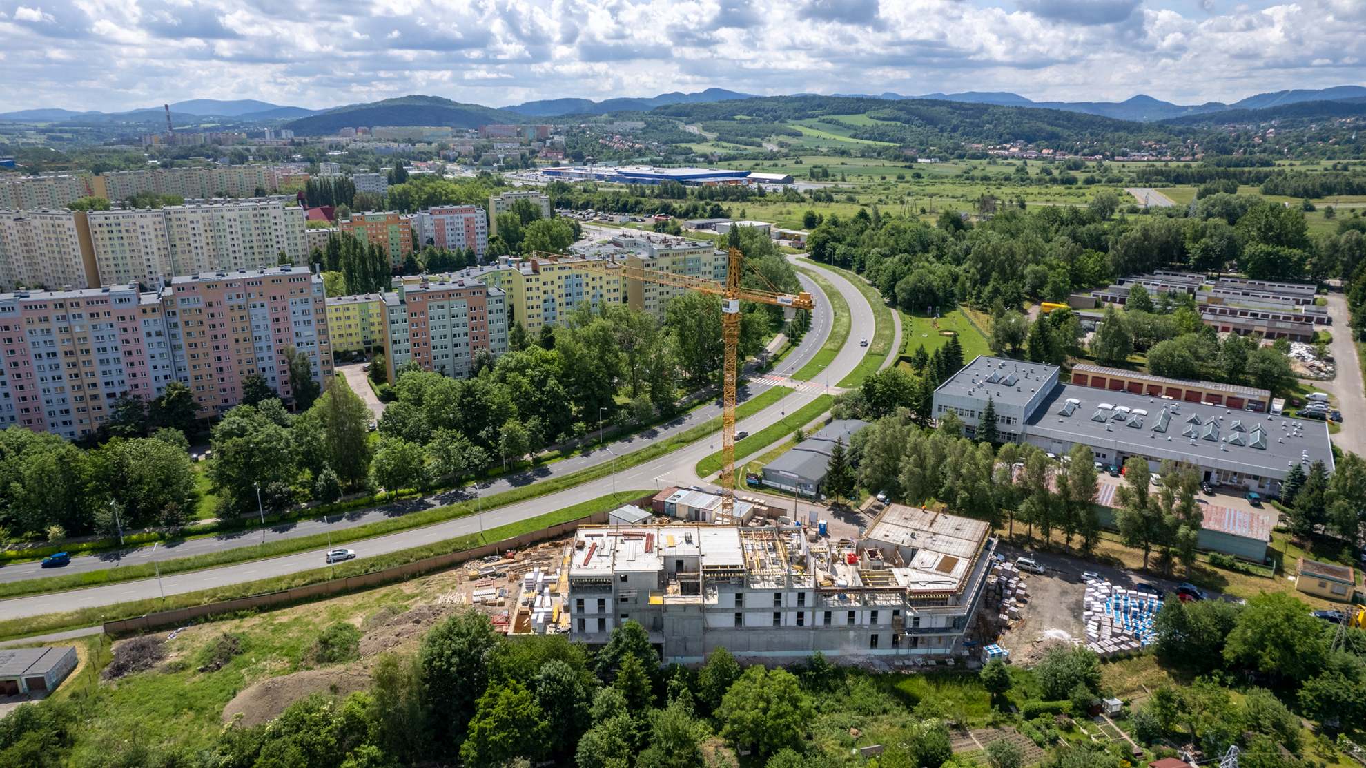 Nowe Podzamcze, Dziennik budowy - Nowe Podzamcze w Wałbrzychu z drona - maj 2022