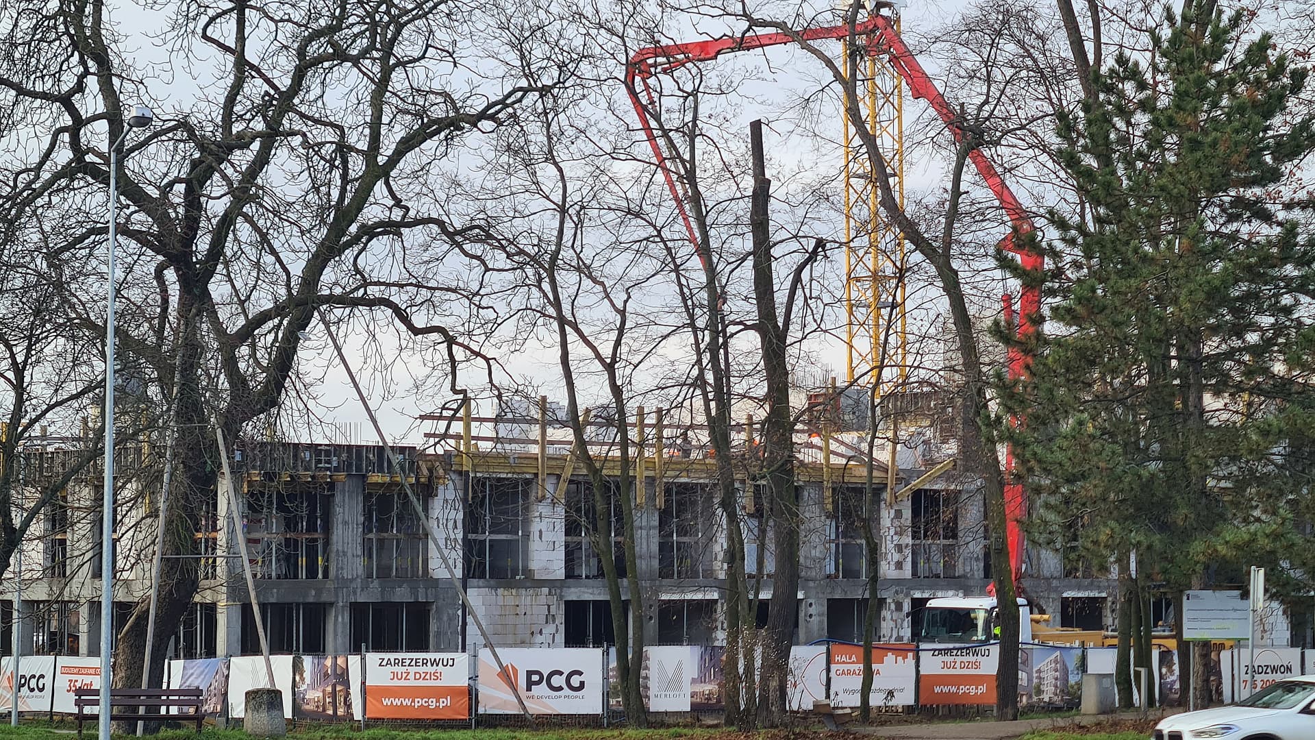 Merloft, Dziennik budowy